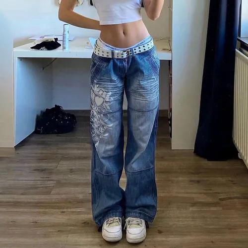 low rise jeans baggy