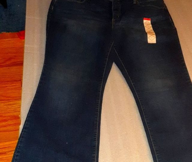 size is 16 in jeans