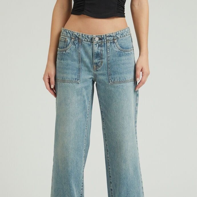 low rise baggy jeans