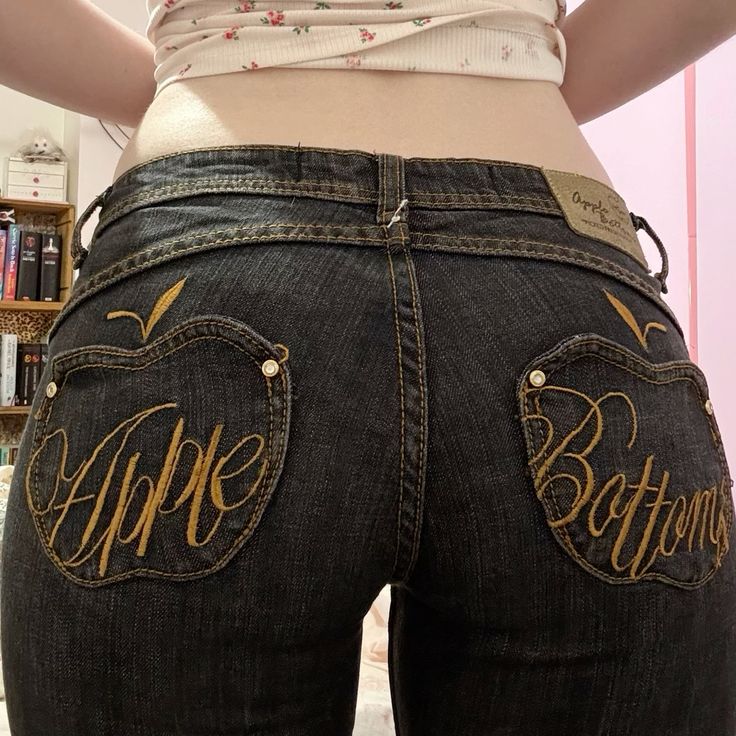 apple bottom jeans popularity