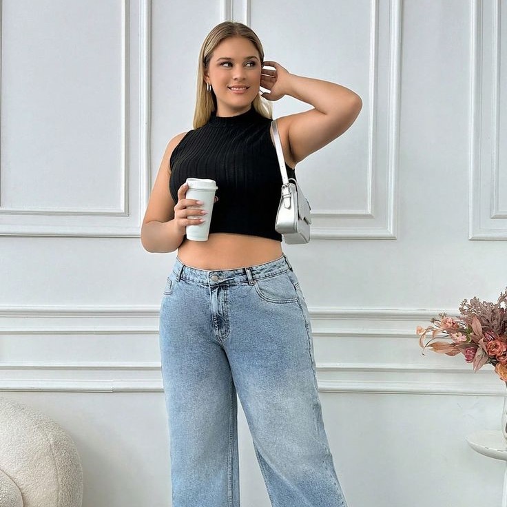 flattering plus size jeans